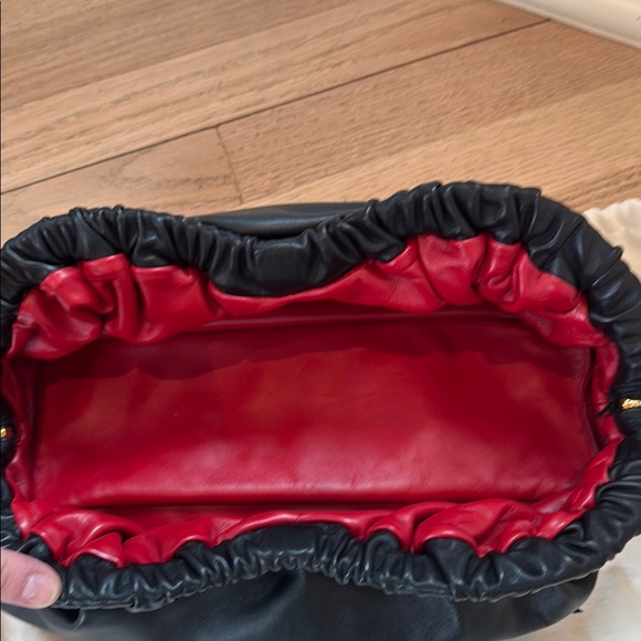 NWT Mansur Gavriel Black/Flamma Cloud Bag/Clutch - Picture 3 of 4